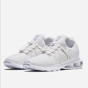 nike shox gravity all white